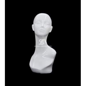Foto de producto de frente cabeza femenina realista de fibra con rostro, cuello y medio busto en color blanco