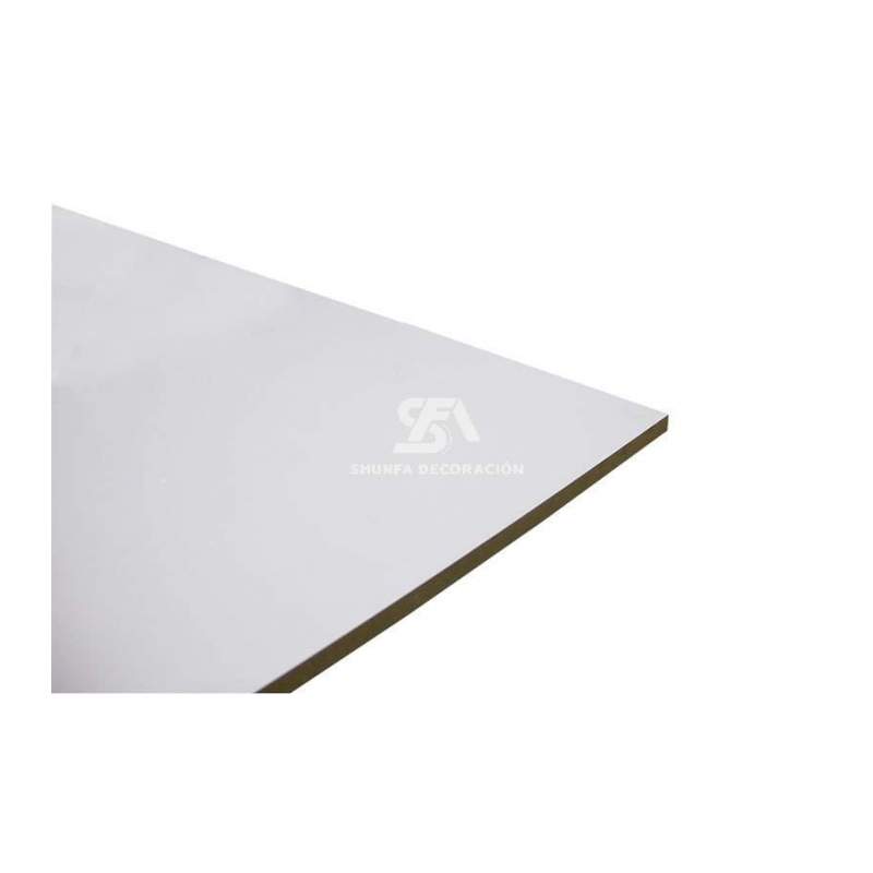 Foto de producto Panel color blanco liso sin embellecedor 240*60*180cm