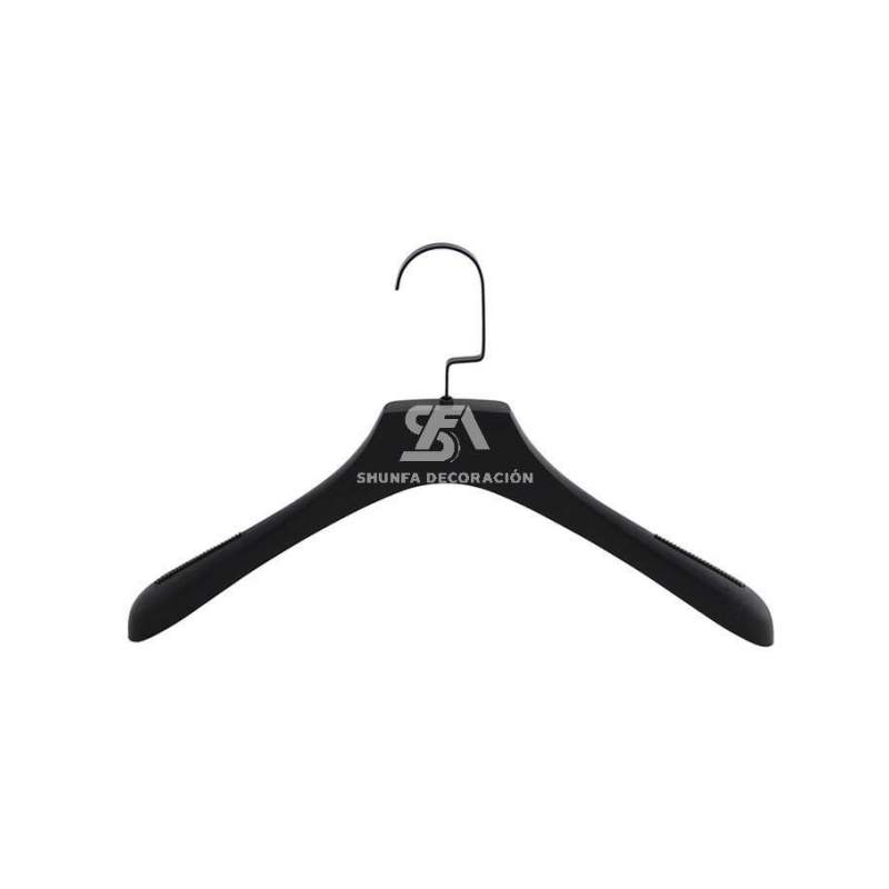 Foto de producto Percha de plastico antideslizante color negro 39cm