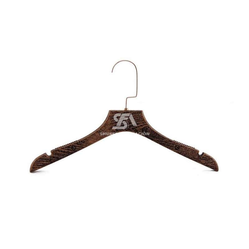 Foto de producto Percha de plastico antideslizante color vintage 38cm