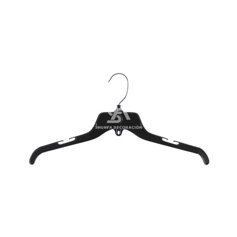 Foto de producto Percha de plastico color negro con gancho metal 38cm 105248