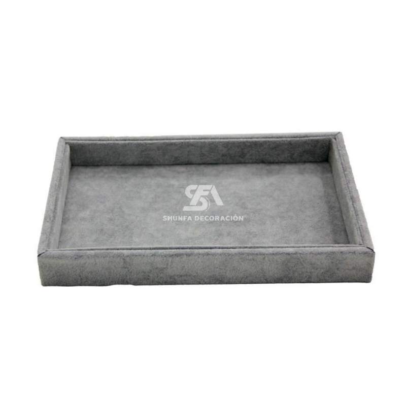 Foto de producto Bandeja terciopelo color gris