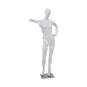 maniquí femenino de fibra con medio rostro apoyando el codo en color blanco brillante