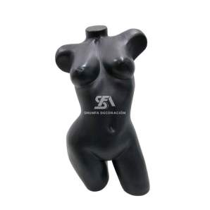 Foto de producto busto femenino de plástico en forma de "S" color negro
